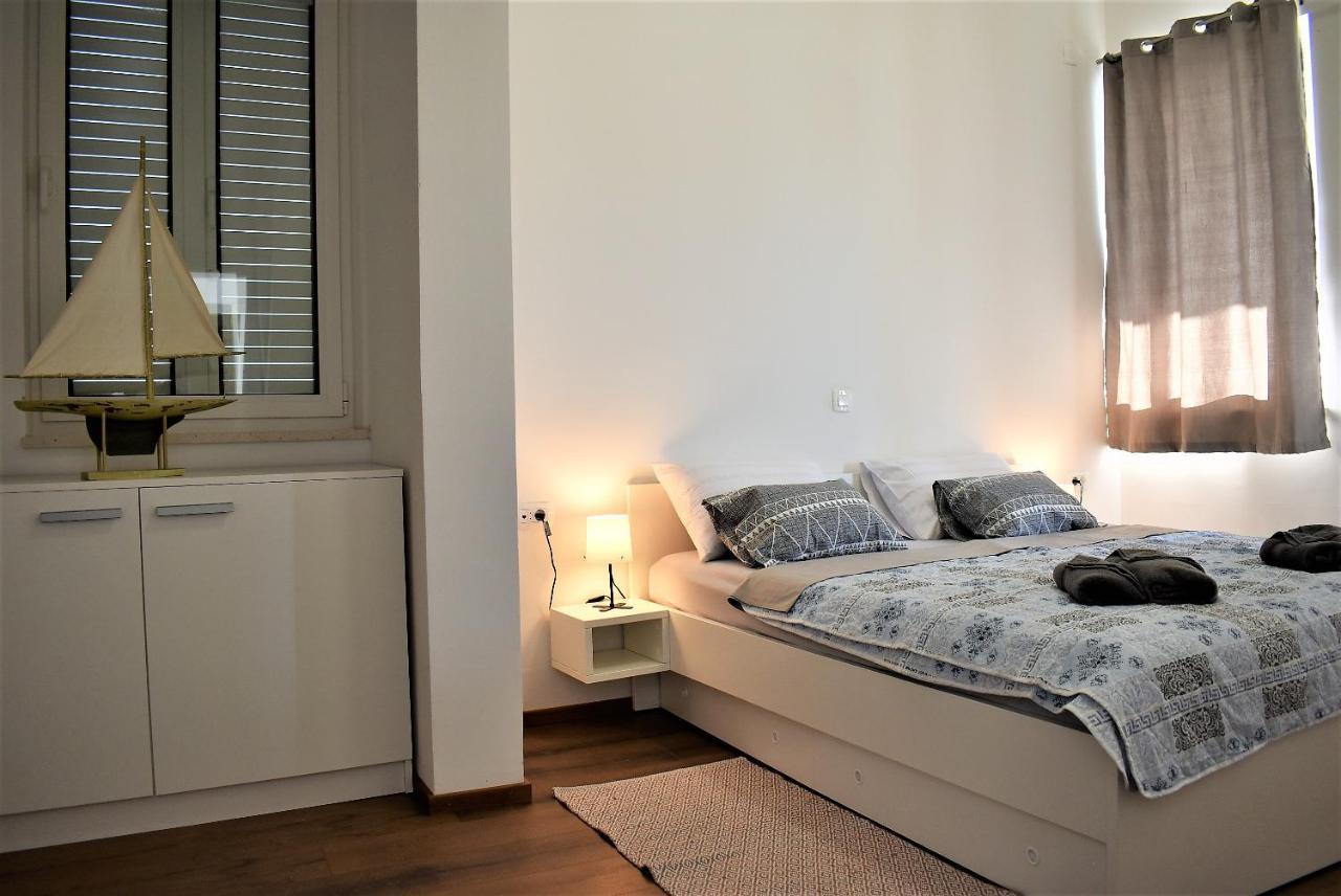 Apartment Aci Marina Rab Banjol Ngoại thất bức ảnh
